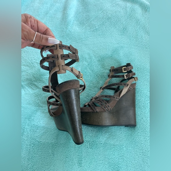 CHRISTIAN DIOR SUADE WEDGES - Picture 7 of 7